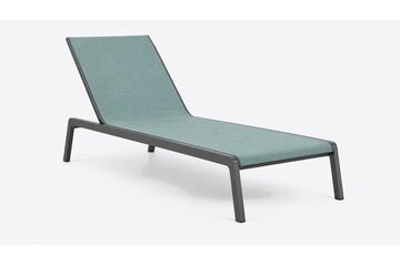 Neer Sling-Back Patio Lounger — design preview