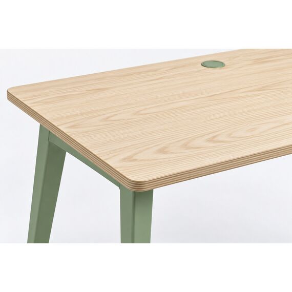 Pavo Compact Writing Desk — design preview
