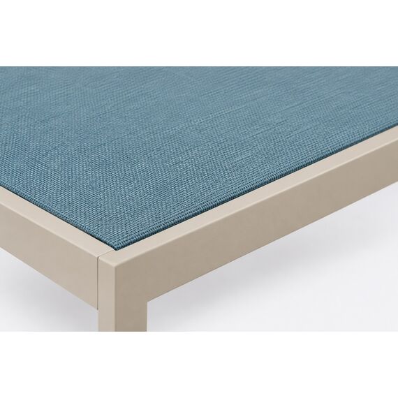 Breeze Outdoor Chaise Daybed — design preview